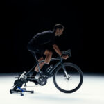 Wahoo KICKR v6 WIFI - Vélo d'Appartement Transmission Directe - noir – Bild 6