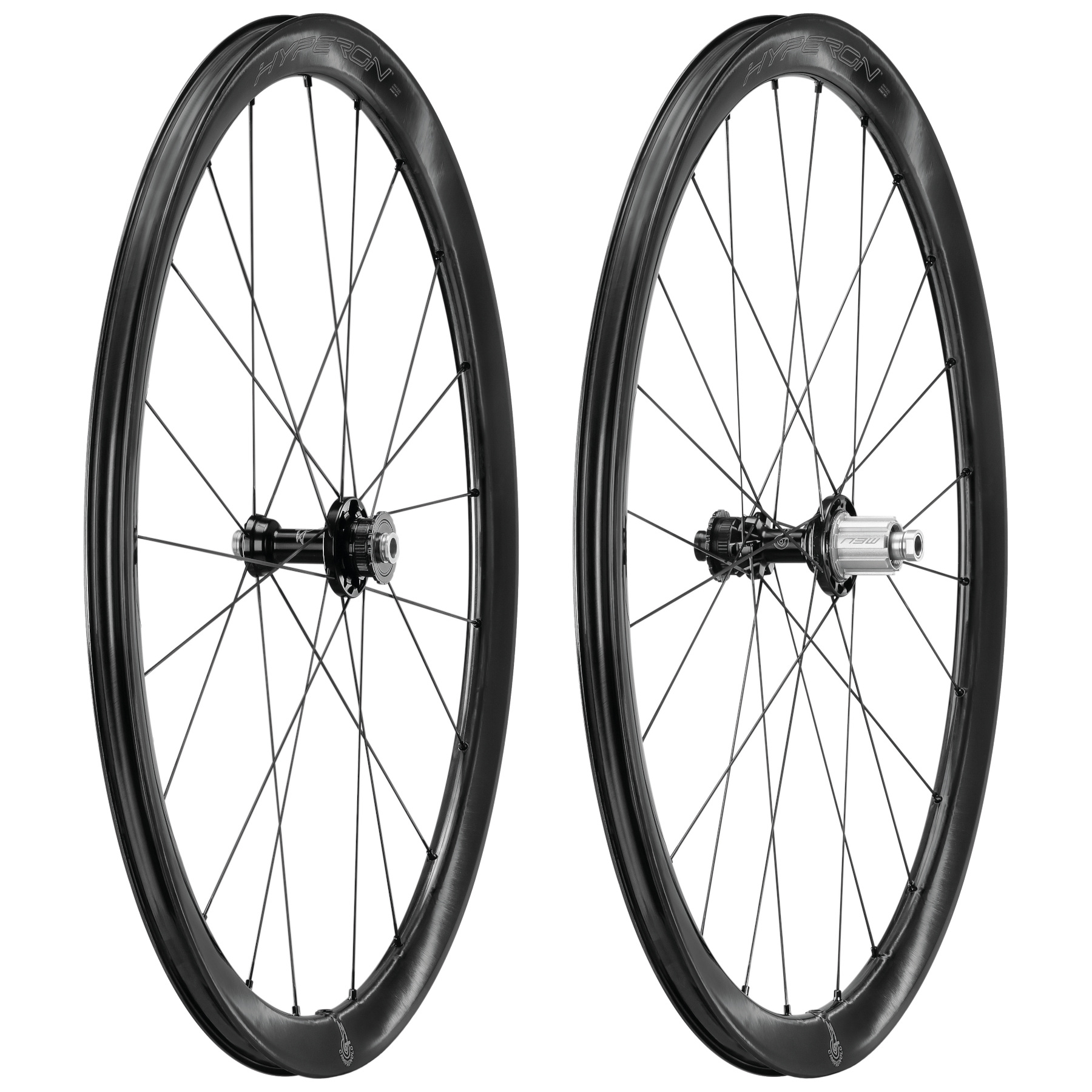 Campagnolo-Hyperon-Wheelset.jpg Paire de roues Campagnolo Hyperon - 28" | Carbone | 2-Way Fit | AFS - 12x100 mm | 12x142 mm - HG-EV – Image 1